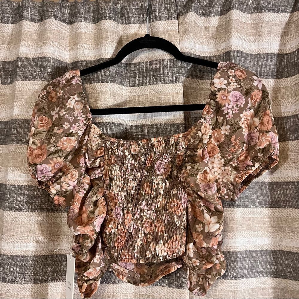 Blashe Two Piece Floral Skirt Set‎ Size Medium - Picture 3 of 12